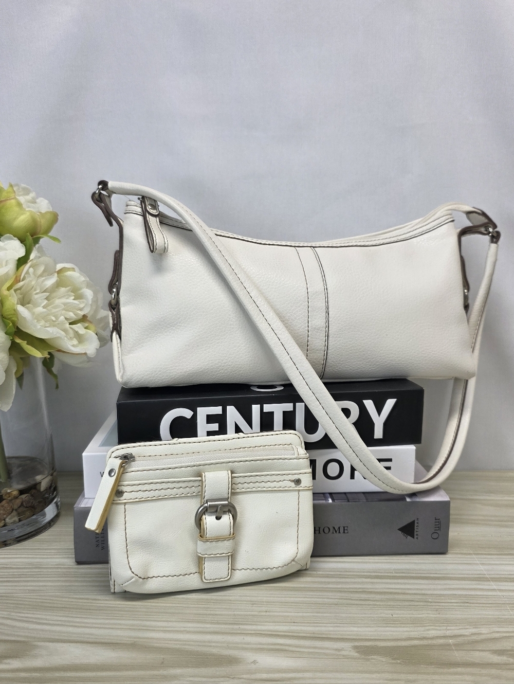 Relic Cream Shoulder Bag with Matching Wallet